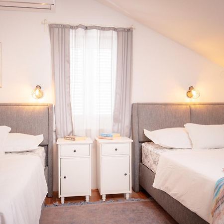 Kalina Deluxe Apartments Jelsa  Eksteriør bilde