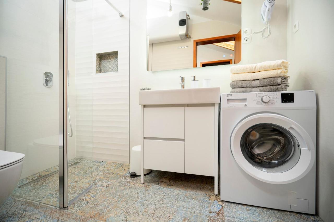 Kalina Deluxe Apartments Jelsa  Eksteriør bilde