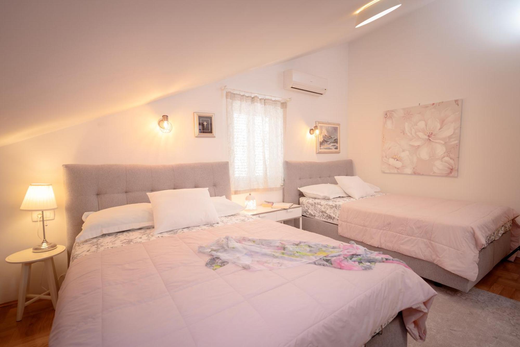 Kalina Deluxe Apartments Jelsa  Eksteriør bilde