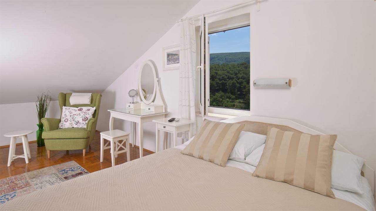 Kalina Deluxe Apartments Jelsa  Eksteriør bilde