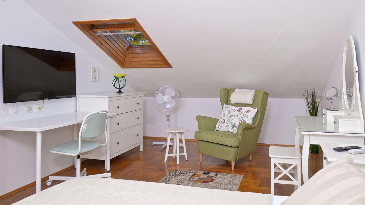 Kalina Deluxe Apartments Jelsa  Eksteriør bilde